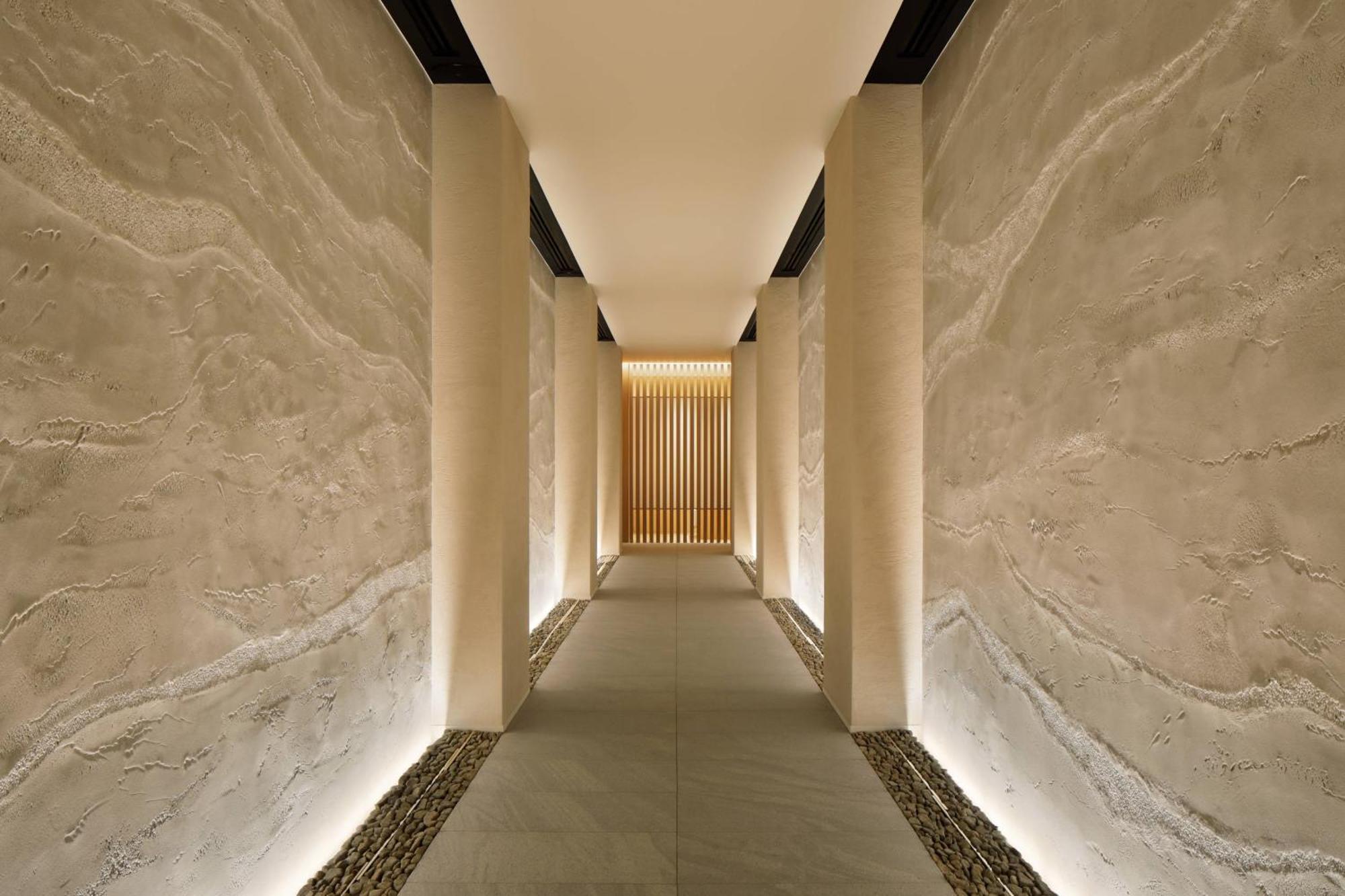 The Ritz-carlton, 酒店 5*